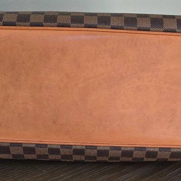 Columbine Limited Edition Louis Vuitton Damier Ebene Bag - Picture 5 of 16